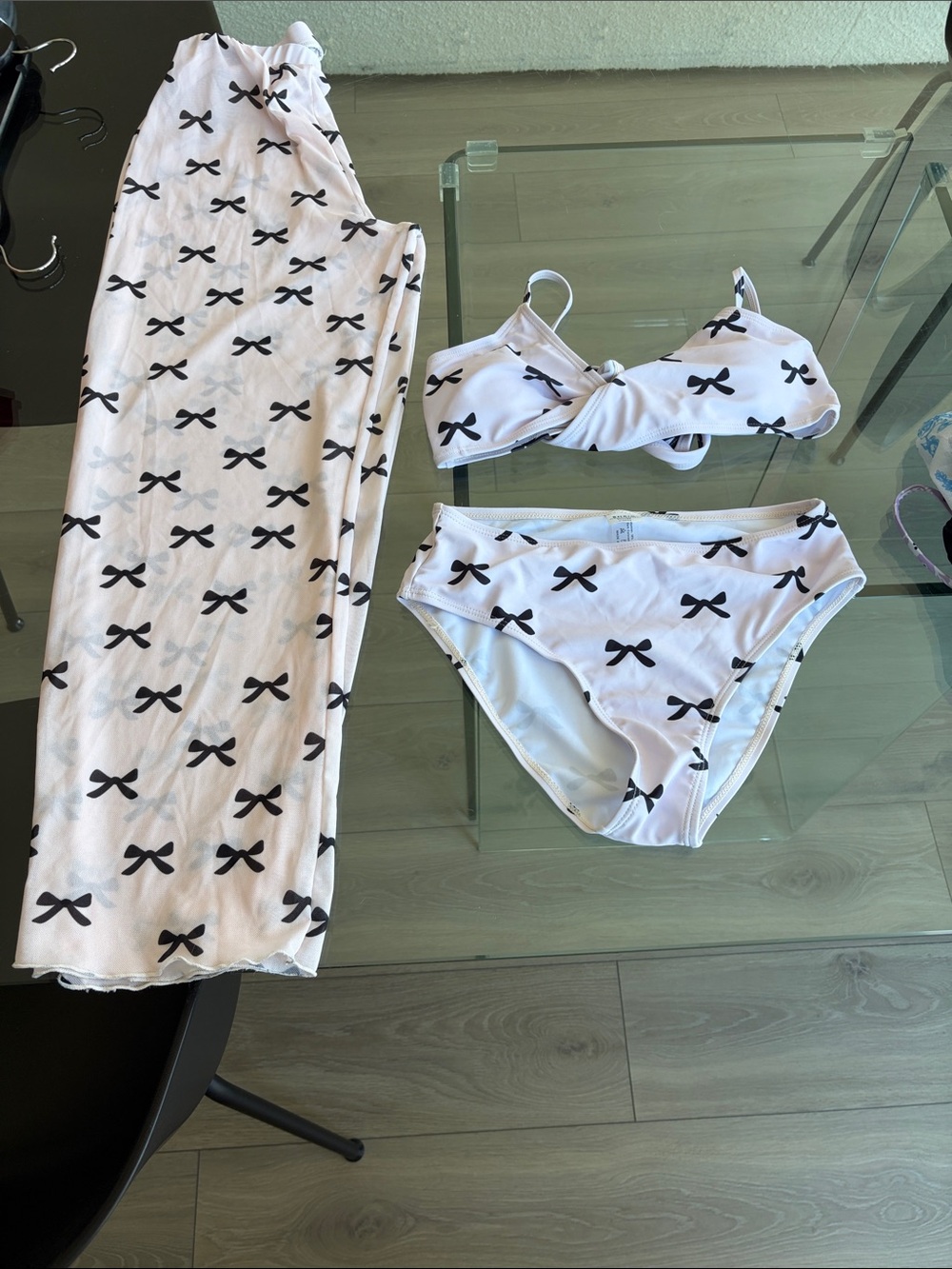 SHEIN White Kids Bikini Set with Black Bow Print